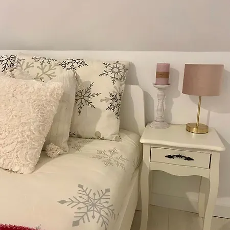 Dzeni Dağ evi
